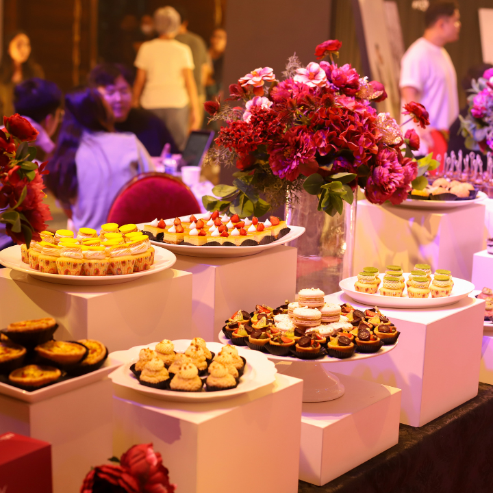 Dessert Display